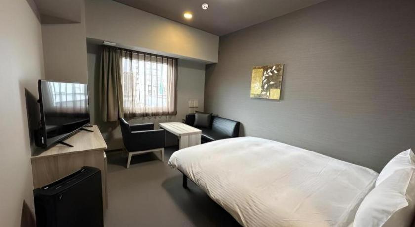 Hotel Route Inn Miyakonojō Eksteriør billede