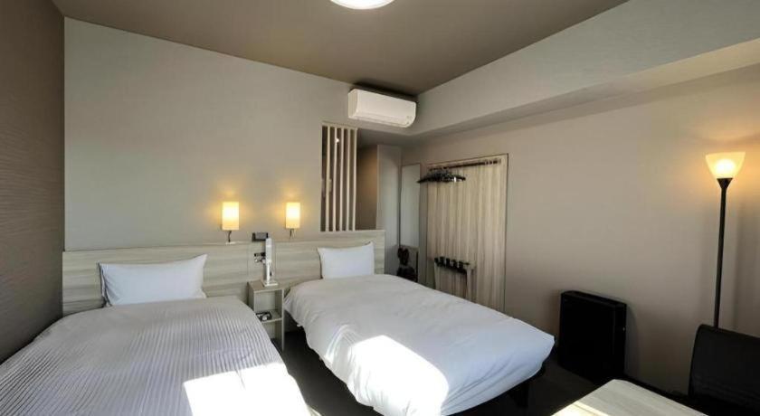 Hotel Route Inn Miyakonojō Eksteriør billede